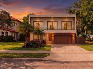 44 NE 88th St, El Portal, FL 33138