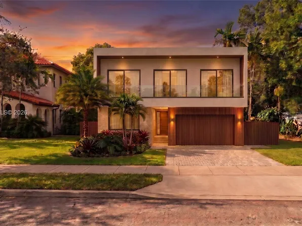 44 NE 88th St, El Portal, FL 33138