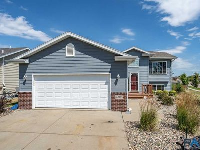 5312 S Leinster Ave, Sioux Falls, SD, 57106