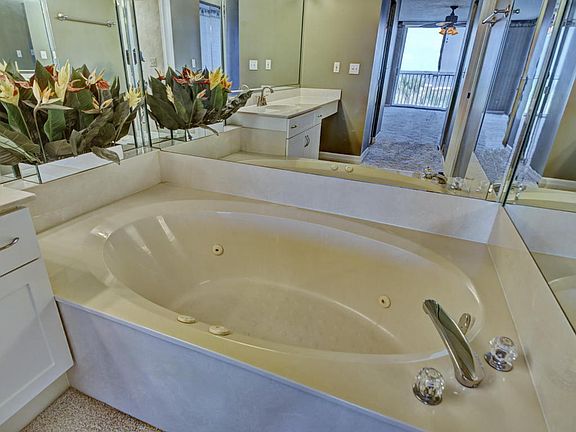 4th image of 3740 Ocean Beach Blvd APT 204
