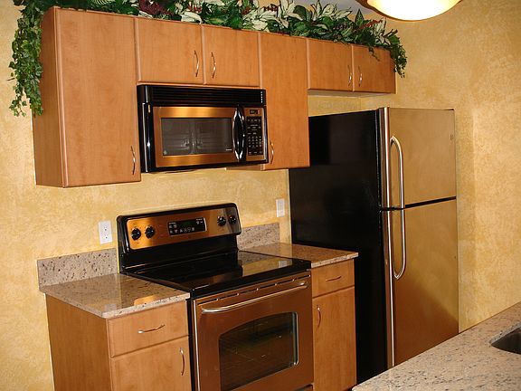 4th image of 2680 Fountain View Cir APT 205