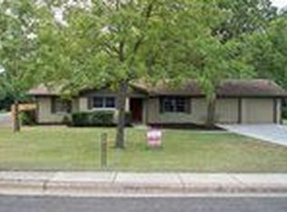 1320 Fieldstown Rd, Gardendale, AL 35071