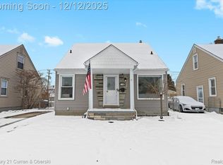 3304 Chestnut St, Dearborn, MI 48124