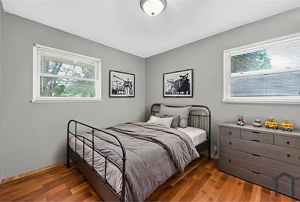 158 Monteith Cir — Photo 16
