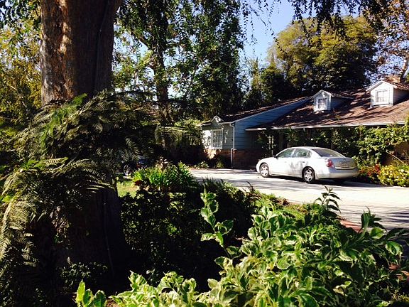 2nd image of 10541 Camarillo St