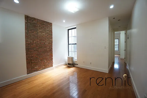 Rented by Rennit Inc. | media 32