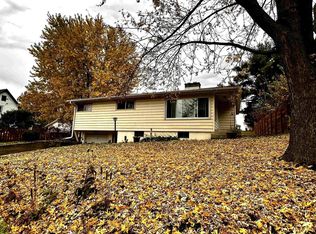 413 8th Ave, New Glarus, WI 53574