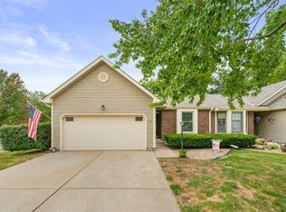 115 SE Ridgeview Dr, Lees Summit, MO 64063