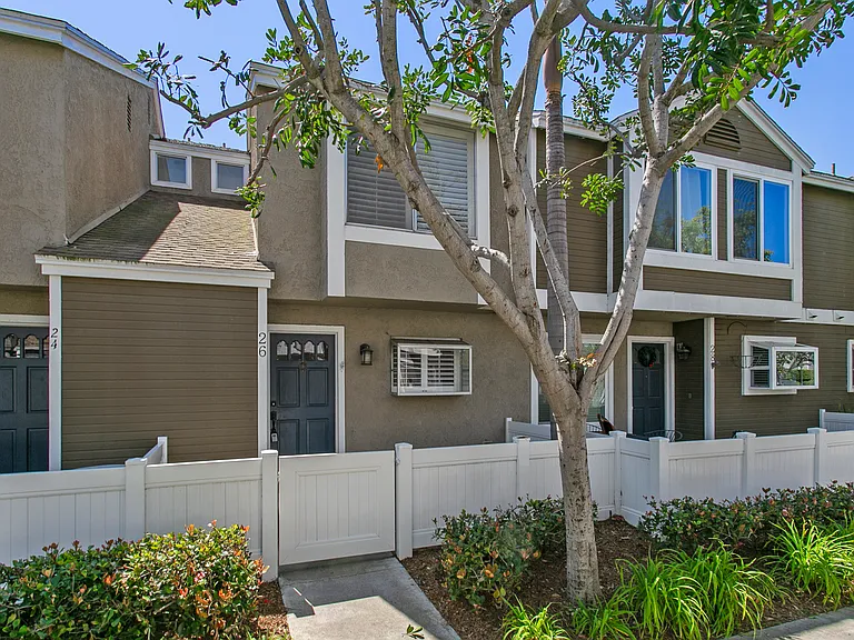 26 Candlewood Ln — Photo 12