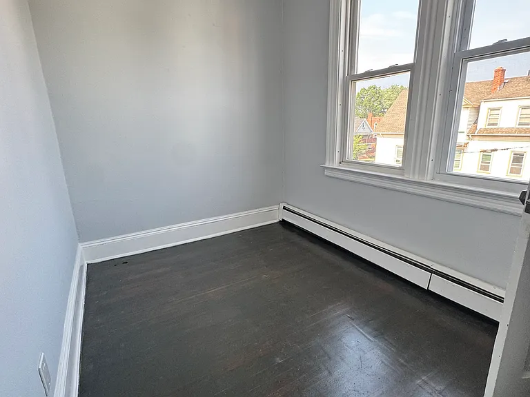 95 James St #3 — Photo 12