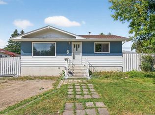 5923 E Centre St NW, Calgary, AB T2K0T5