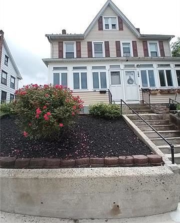 1st image of 108 Lehigh Ave