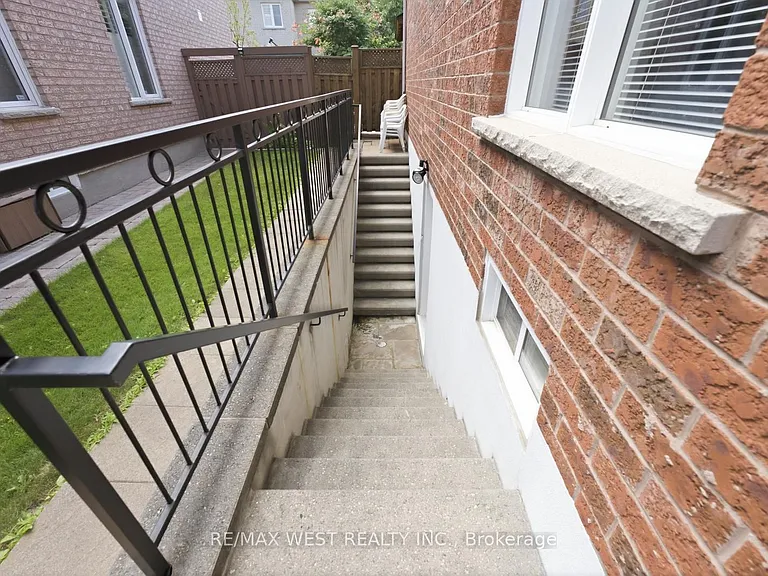 26 Magpie Cres — Photo 46