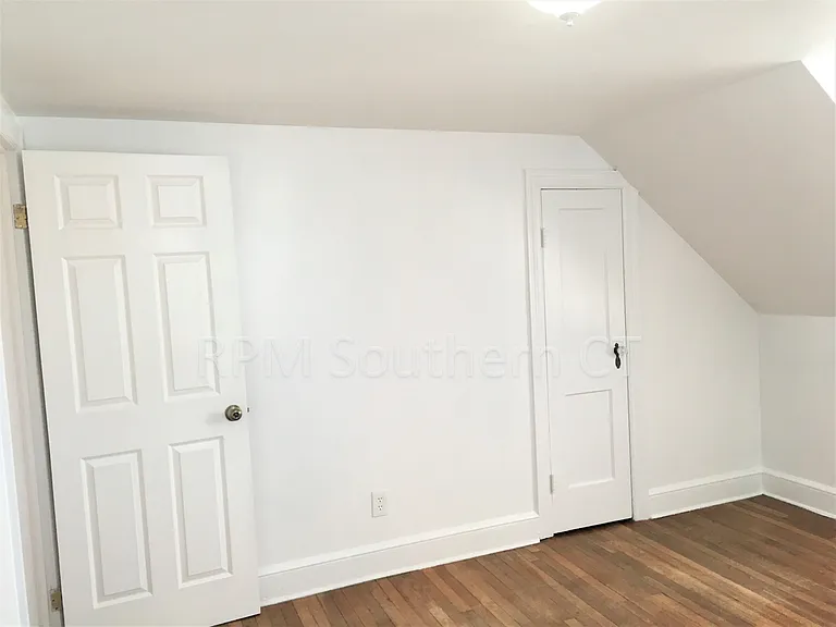 330 Fort Hale Rd — Photo 13