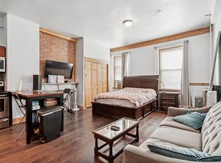 1805 Fairmount Ave #2, Philadelphia, PA 19130