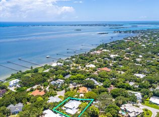 104 Hillcrest Dr, Sewalls Pt, FL 34996