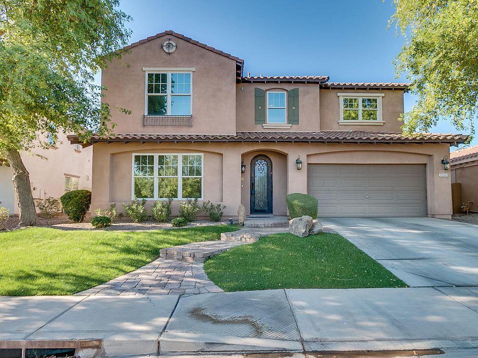 1st image of 2240 E Honeysuckle Pl