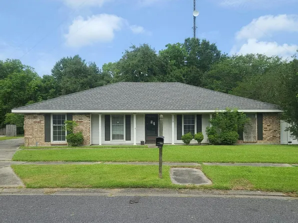 108 N Governor Miro Dr, Lafayette, LA 70506