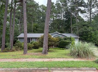 5504 Shadowbrook Dr, Raleigh, NC 27612