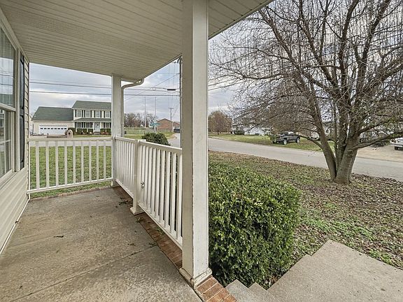 5th image of 1142 Lamont Ct