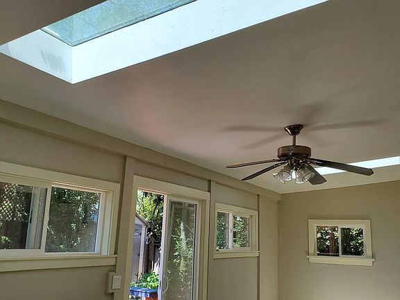 5th image of 2665 Miller Ave #B-2