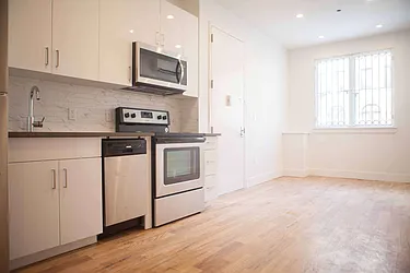 Rented by Next Door Realty NYC
