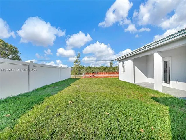 27210 SW 159th Ave — Photo 20
