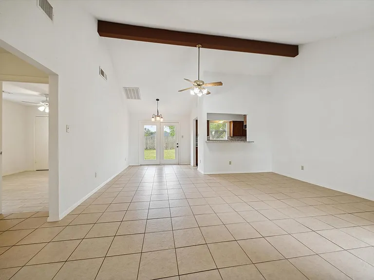 2723 N Brompton Dr — Photo 6