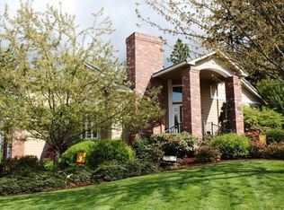 3205 Wintercreek Dr, Eugene, OR