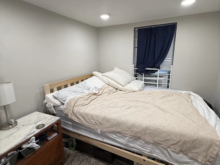 313 S 18th St #1R — Photo 5