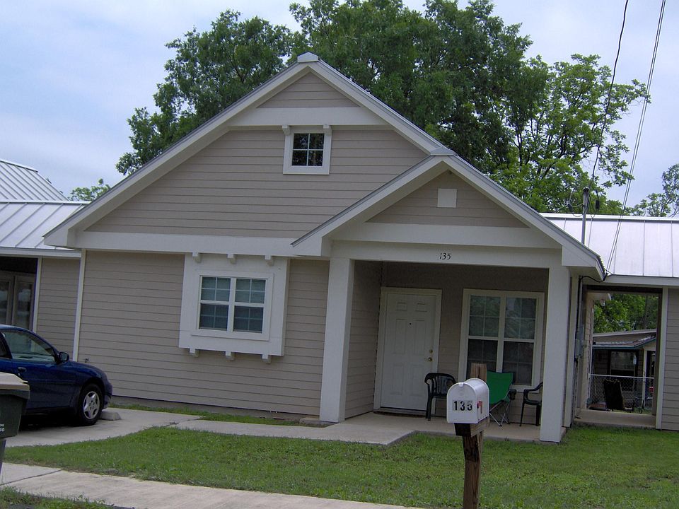 1st image of 135 Olive St