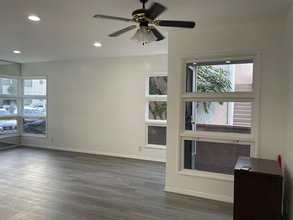 Lots of natural light and windows!
