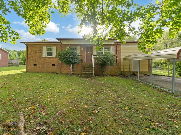 116 Lowell Dr W, Fayetteville, TN 37334