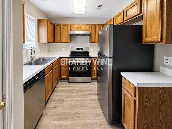 5th image of 1735 Thriftwood Dr