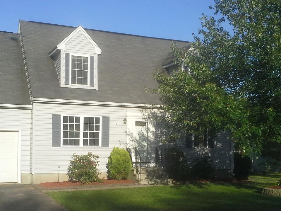 1st image of 11 Pheasant Hill Dr