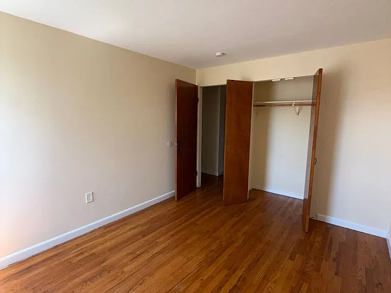 105 Preston St — Photo 15
