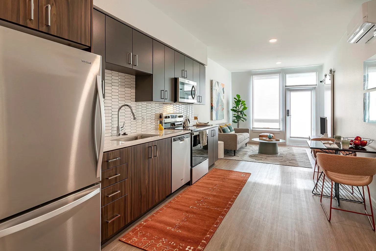 521 NE 16th Ave #60716 photo 1