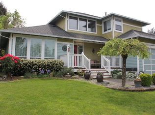 6919 NE 164th St, Kenmore, WA 98028