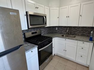 91 Hamilton Ave., Fairview, NJ 07022