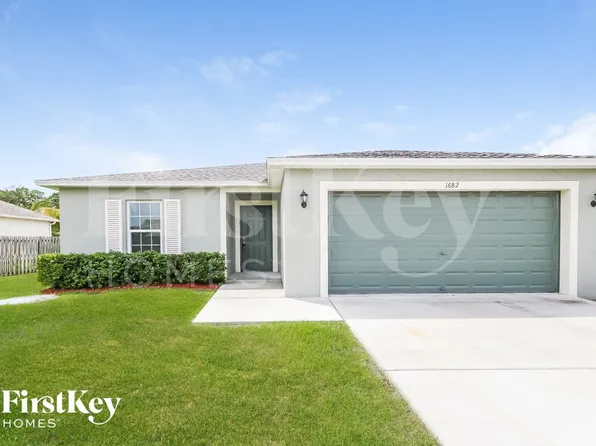 1682 SW Crawford Ave, Port Saint Lucie, FL 34953