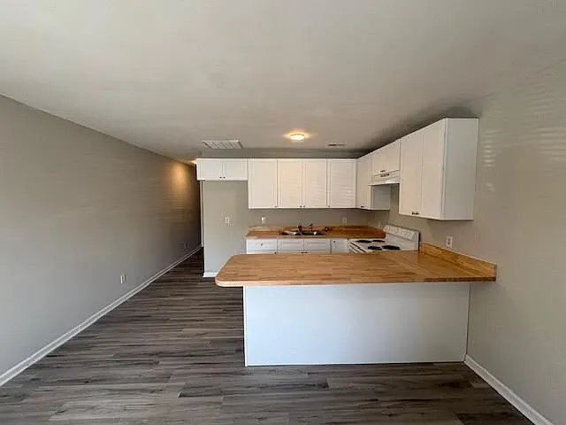 1518 Ashland Dr — Photo 5
