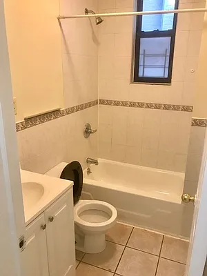 Rented by Asimina Perikleous, LREB | media 2