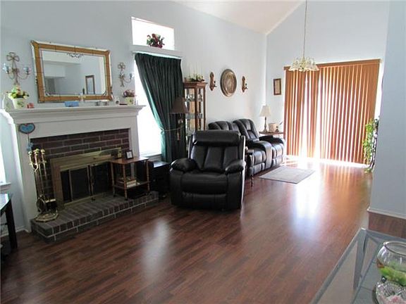 4th image of 5521 Stone Meadow Ln