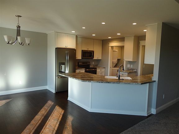 3rd image of 604 C Pimlico Way
