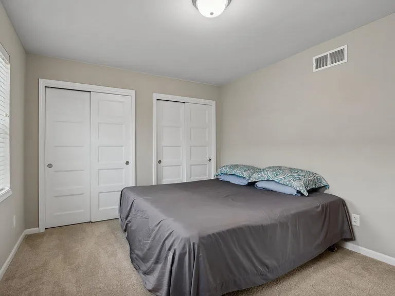 1835 Summerfield Way — Photo 30