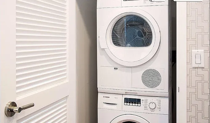 Rented by VRE | media 8