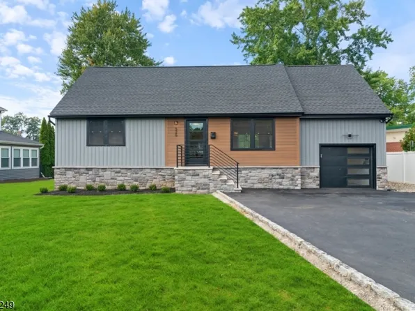 526 Ridgedale Ave, East Hanover Twp., NJ 07936
