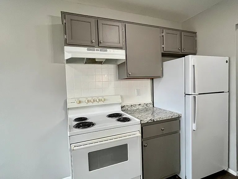 4245 Quarry St #8 — Photo 5