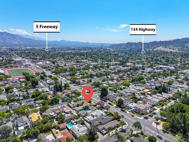 2307 W Verdugo Ave — Photo 12