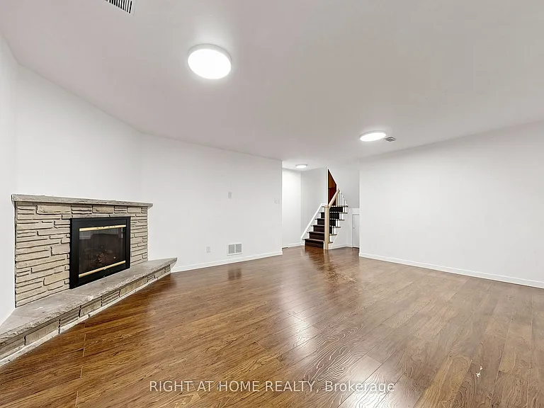 6 Colonnade Rd — Photo 18